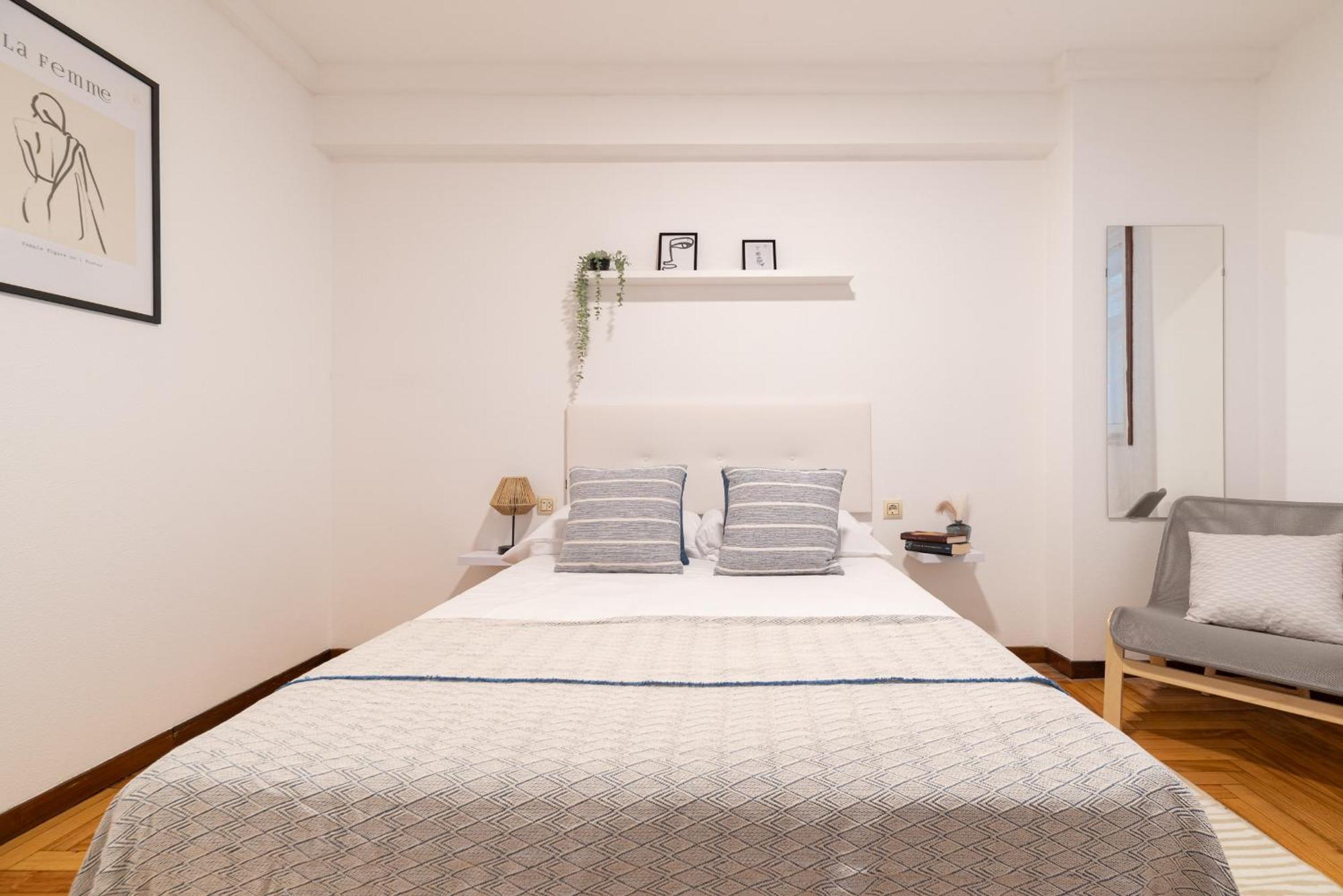 Amplia Vivienda Con Garaje Vigo